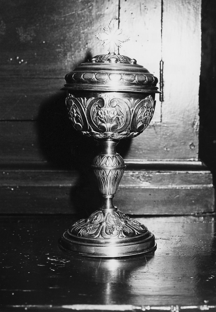 pisside - ambito abruzzese (sec. XX)