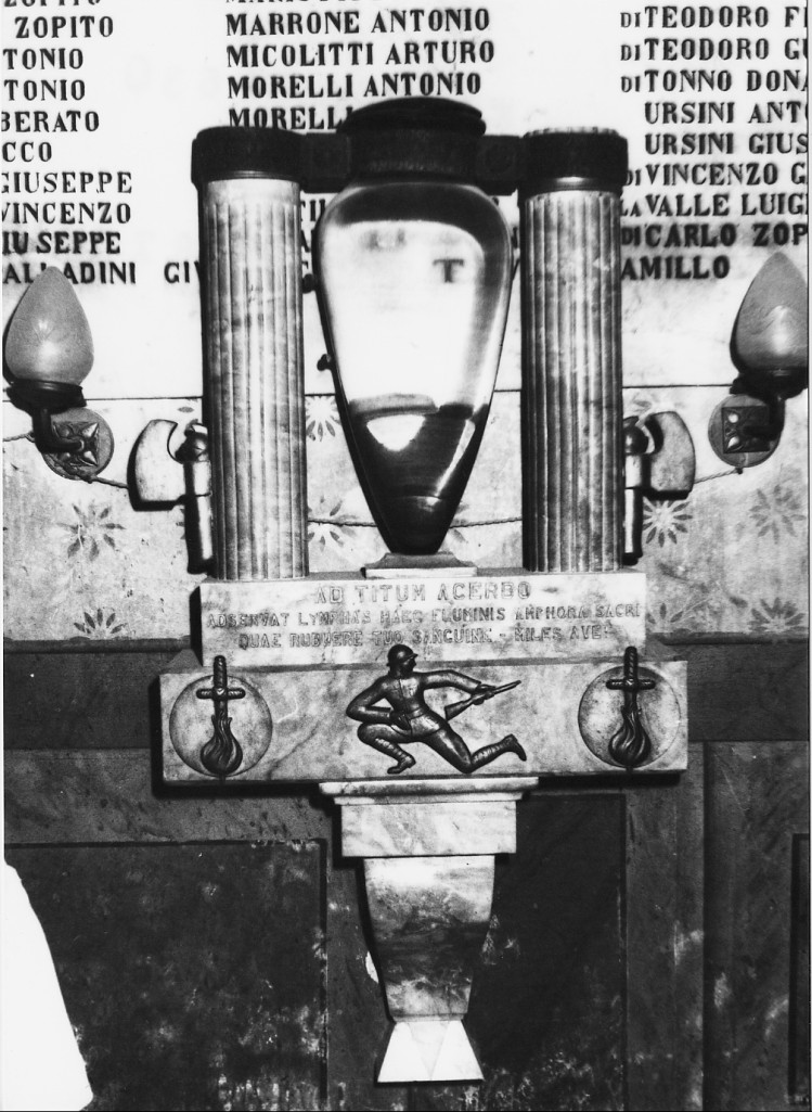 monumento - ambito Italia centrale (sec. XX)