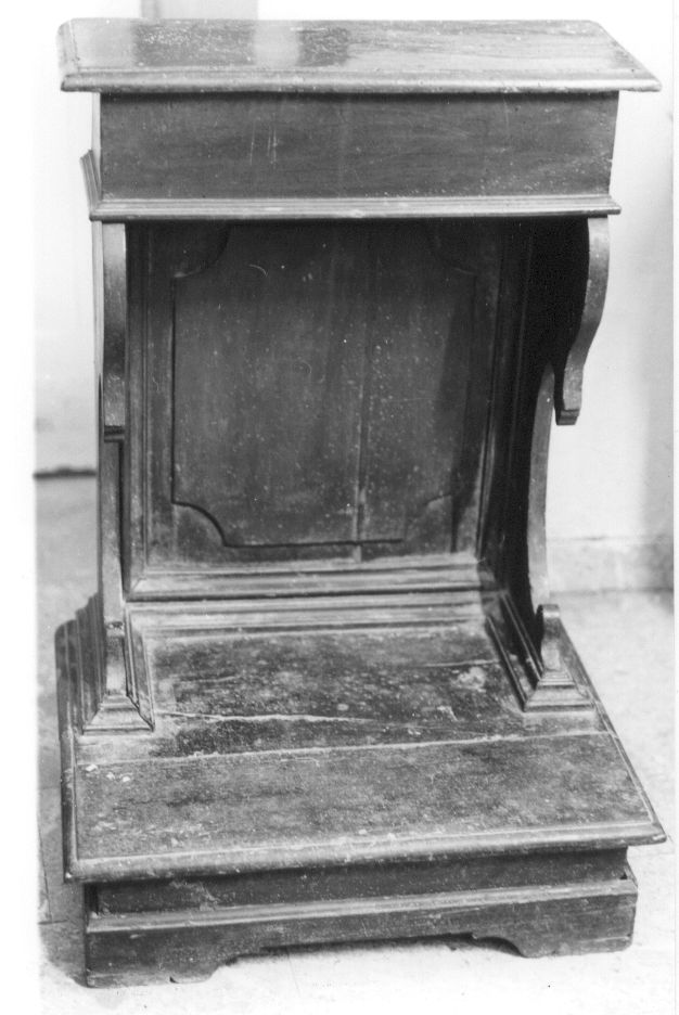 inginocchiatoio, opera isolata - bottega abruzzese (sec. XIX)