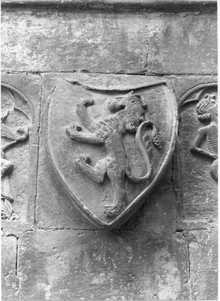 stemma (rilievo, serie) - bottega Italia centrale (seconda metà sec. XIV)