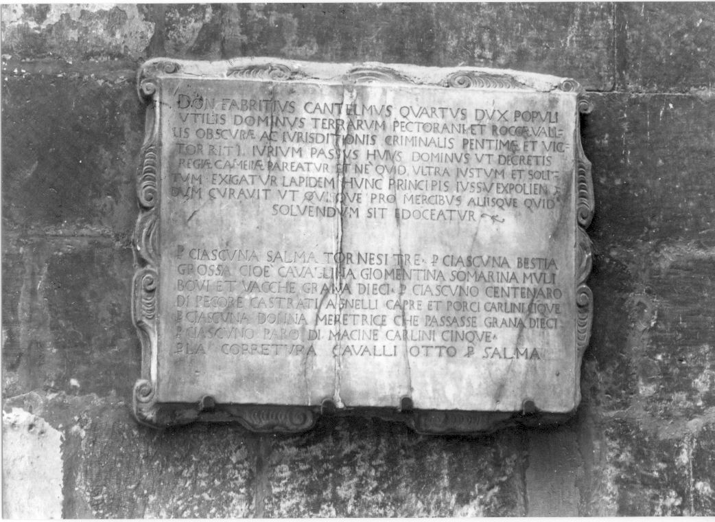 lapide documentaria, opera isolata - bottega Italia centrale (fine sec. XVI)