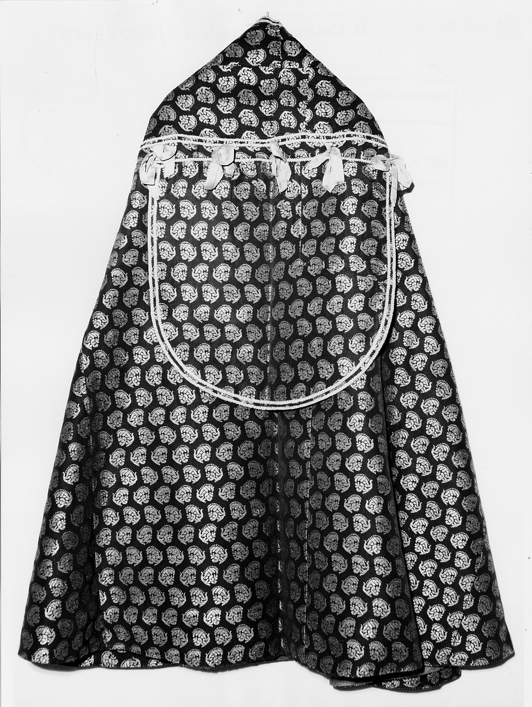 piviale - manifattura italiana (primo quarto sec. XVII)