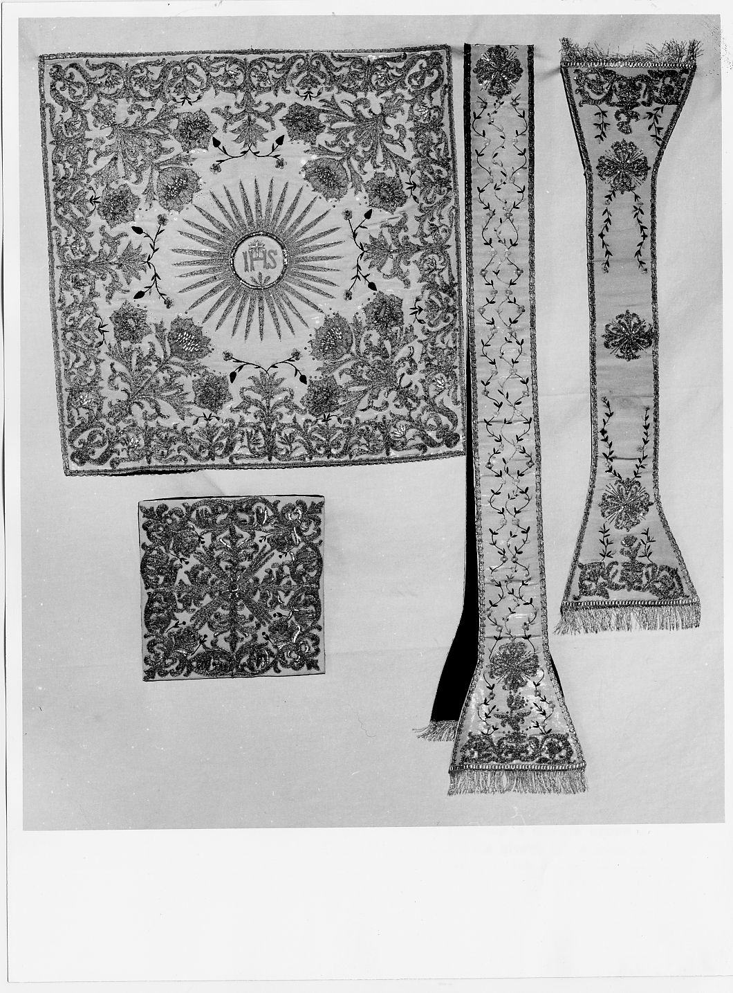 borsa del corporale - manifattura italiana (sec. XVII, sec. XVIII)