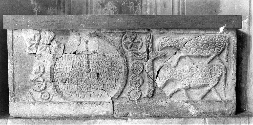 sarcofago - ambito italiano (sec. VII)