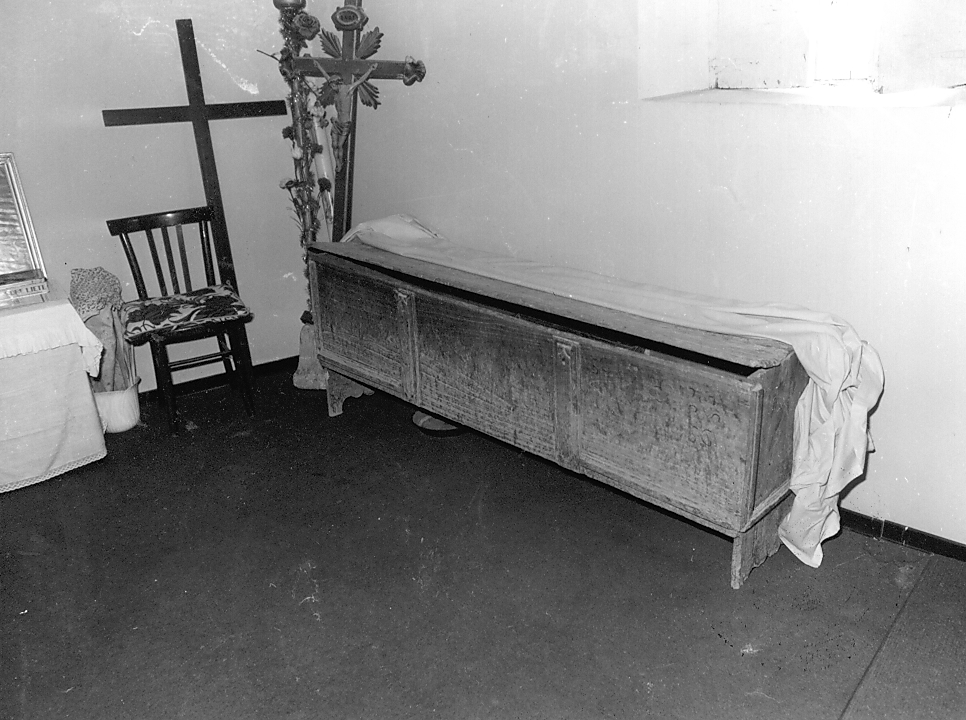 cassapanca - ambito Italia centrale (sec. XVII)