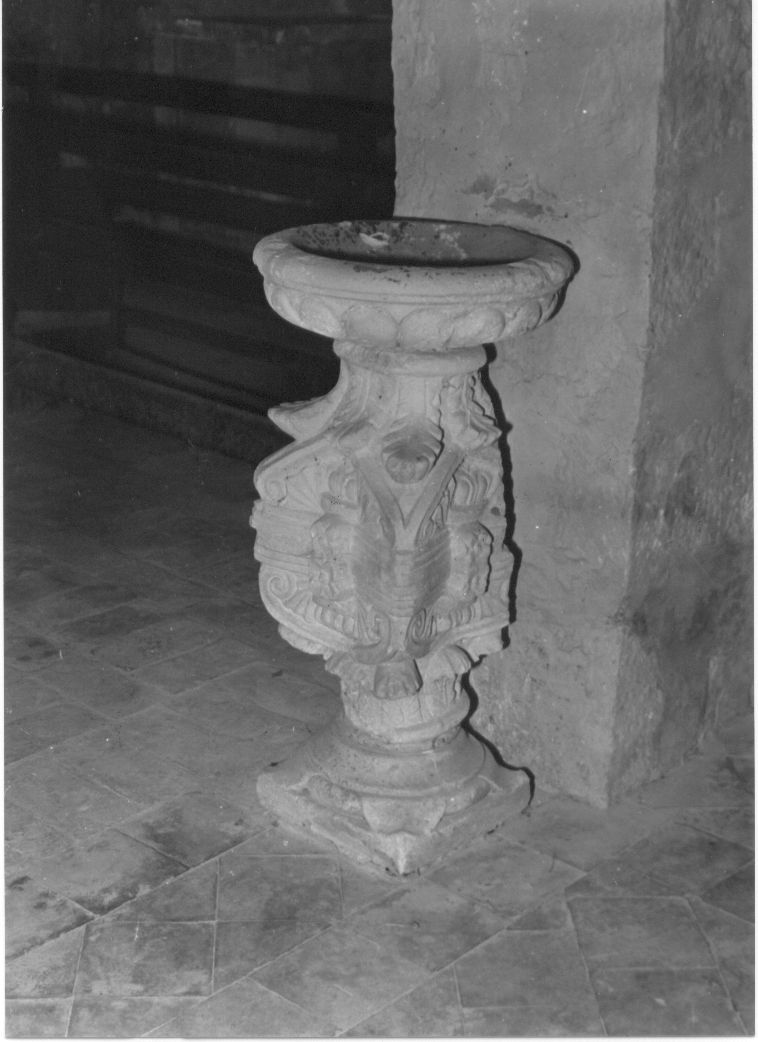 acquasantiera - a fusto - ambito Italia centrale (sec. XVII)