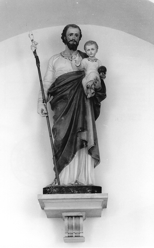 San Giuseppe con Bambino (statua, opera isolata) - ambito Italia centrale (sec. XX)