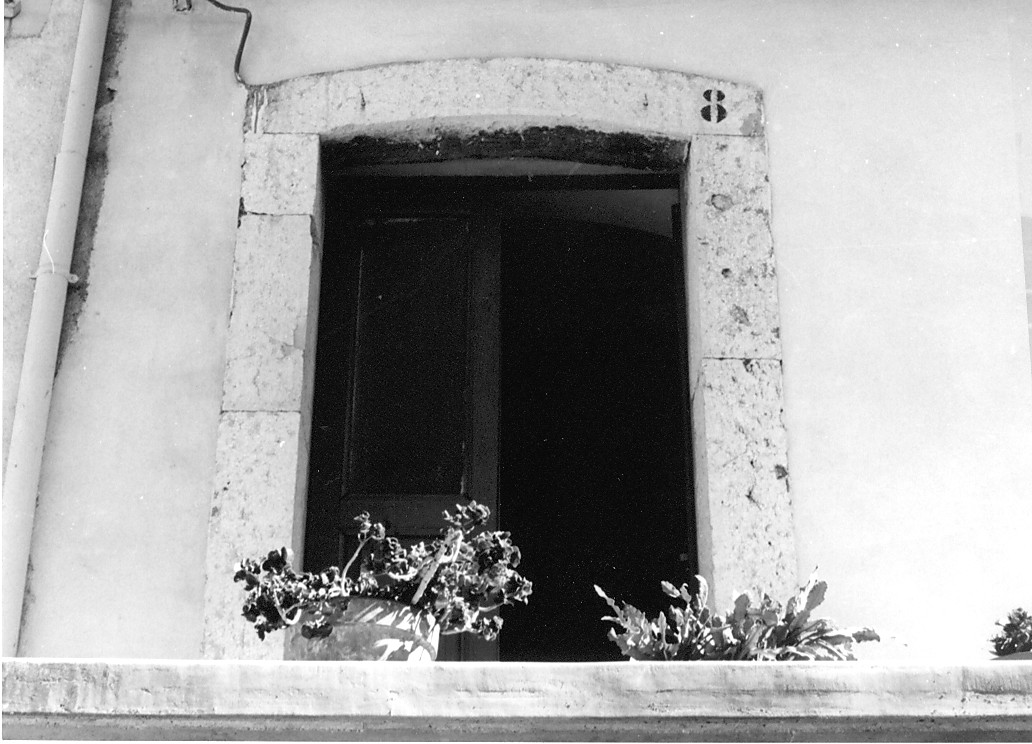 mostra di portale, elemento d'insieme - ambito Italia centrale (secc. XIX/ XX)