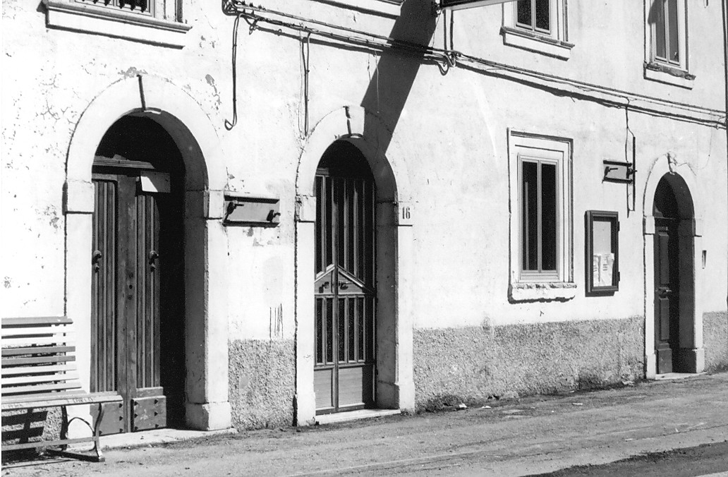 mostra di portale, serie - ambito Italia centrale (sec. XX)