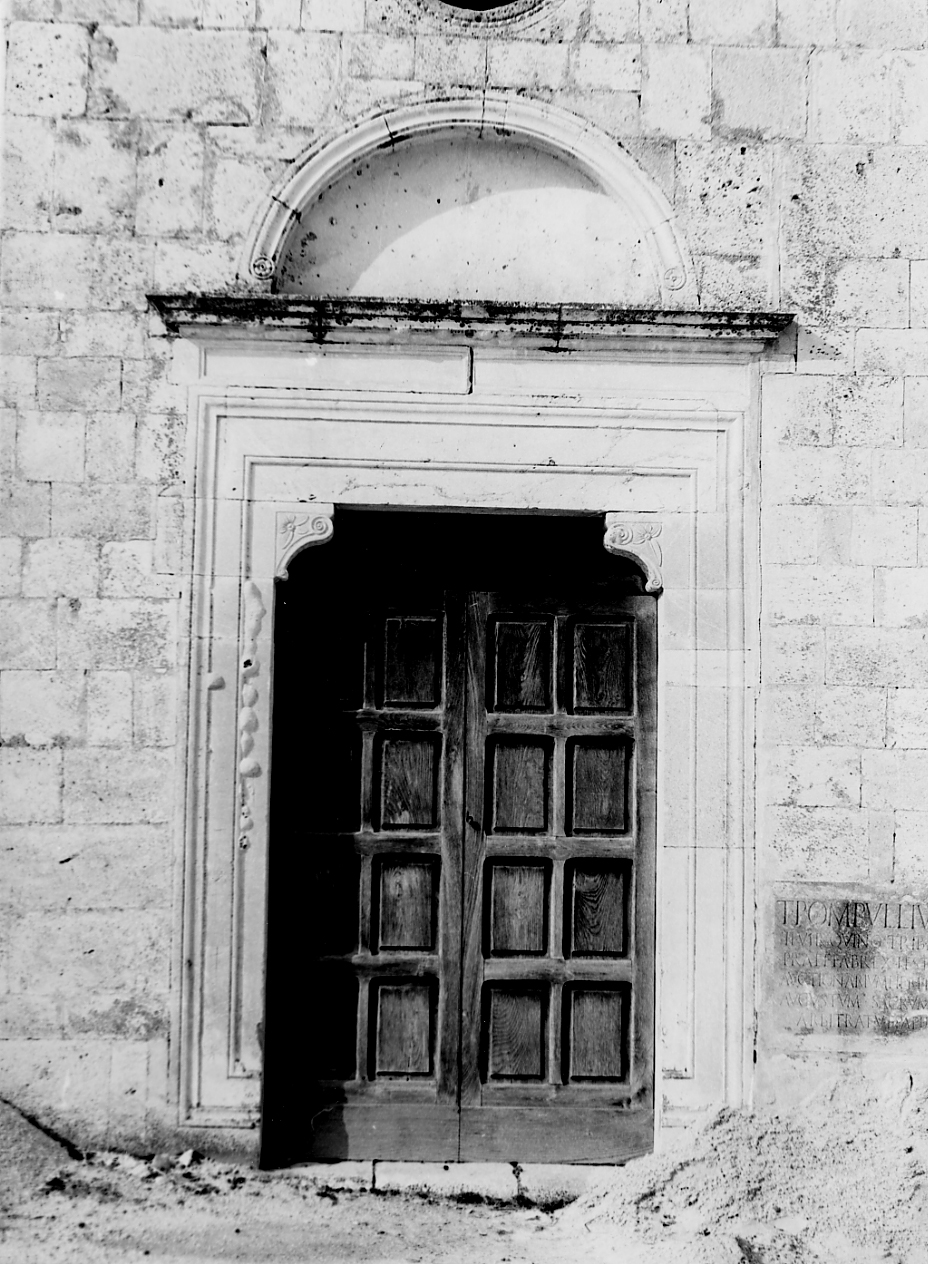 mostra di portale, opera isolata - ambito abruzzese (sec. XVI)