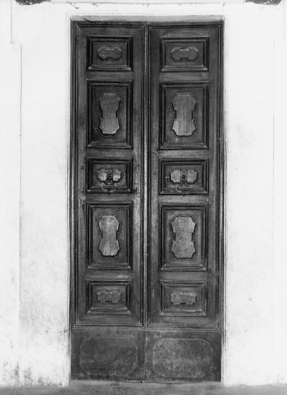 porta - a due battenti, opera isolata - ambito Italia centrale (seconda metà sec. XVIII)