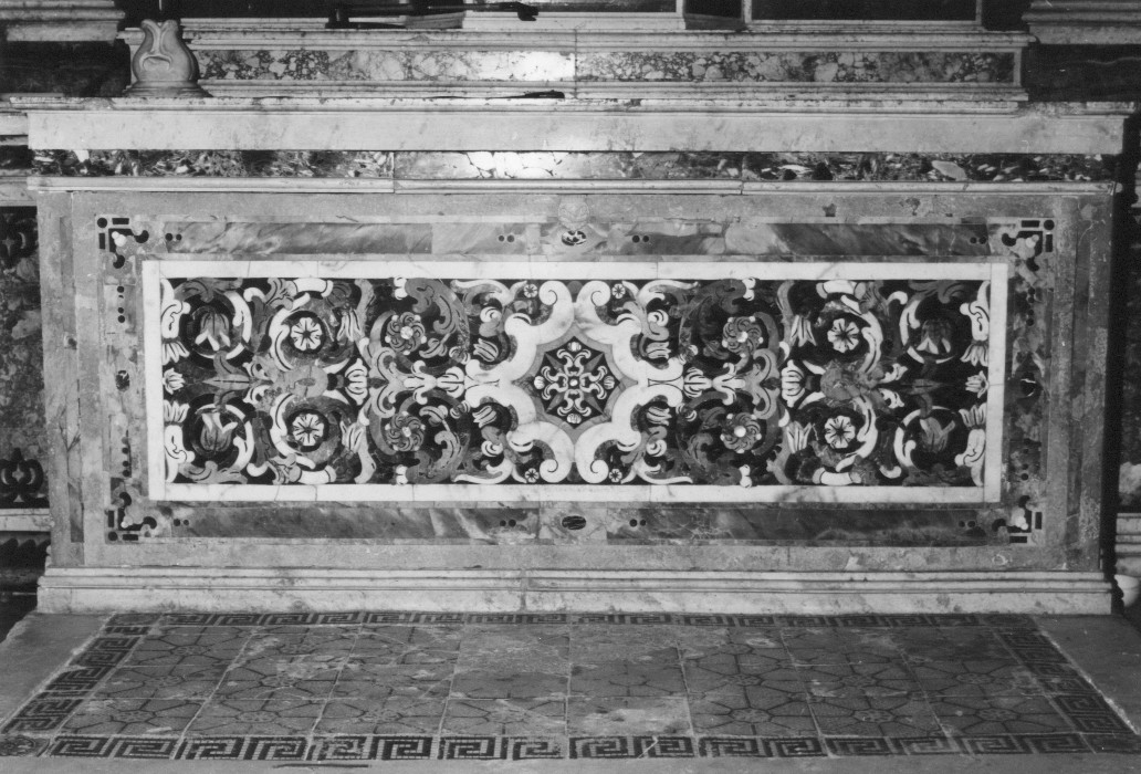 paliotto, elemento d'insieme di Fonzago Cosimo (attribuito), Barberio Pietro (attribuito) (sec. XVII)