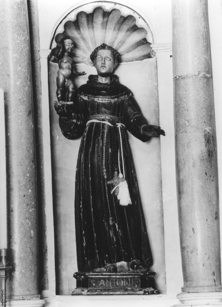 Sant'Antonio da Padova con bambino (gruppo scultoreo, opera isolata) - ambito abruzzese (sec. XVII)