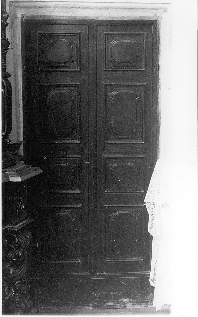 porta, opera isolata - ambito abruzzese (sec. XVIII)