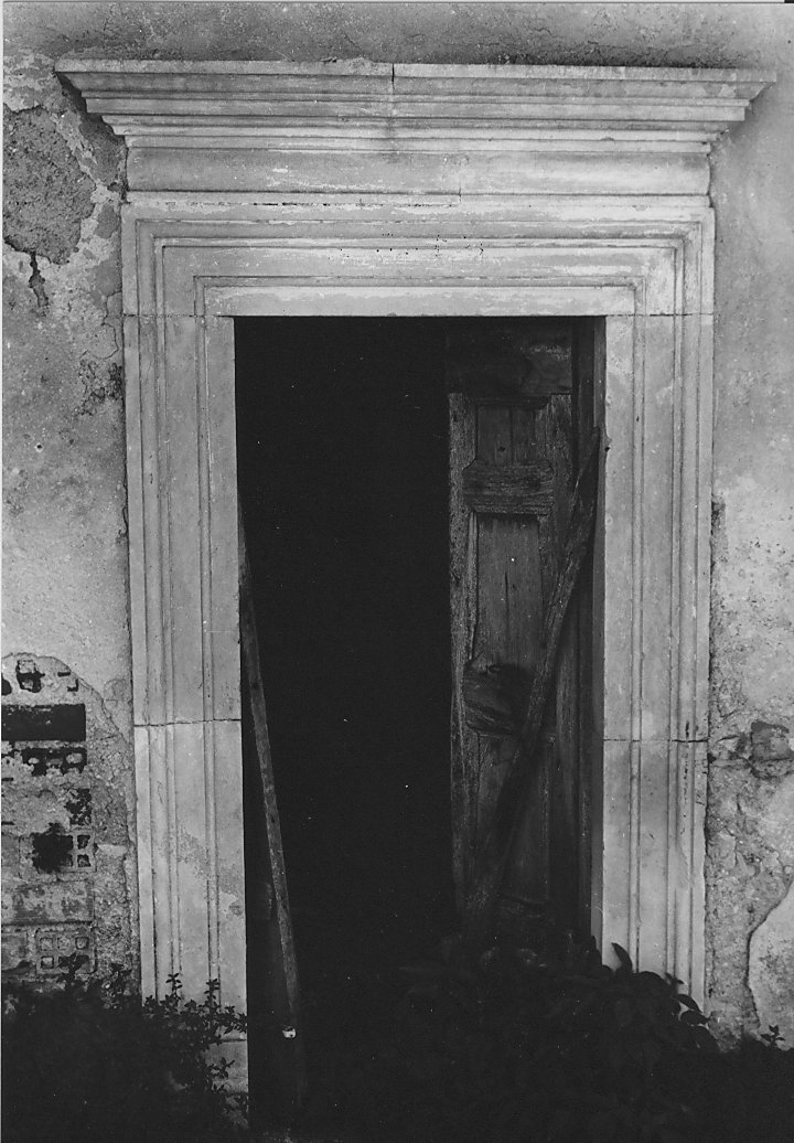 mostra di portale, opera isolata - bottega abruzzese (sec. XVI)