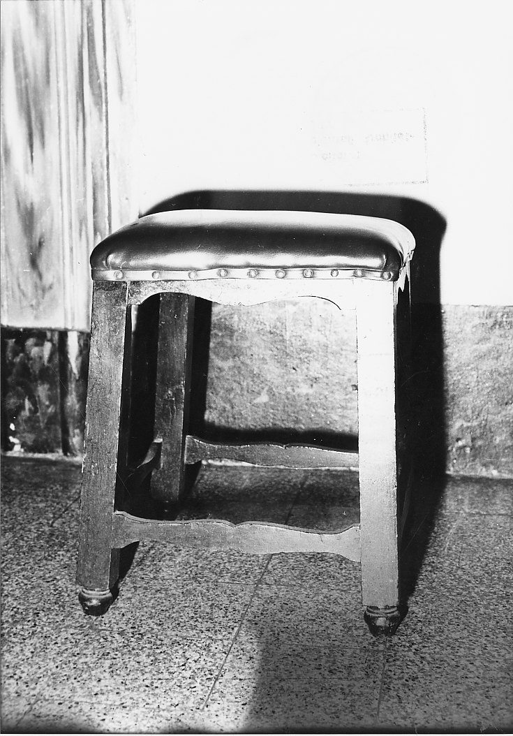 sgabello, serie - bottega abruzzese (sec. XIX)