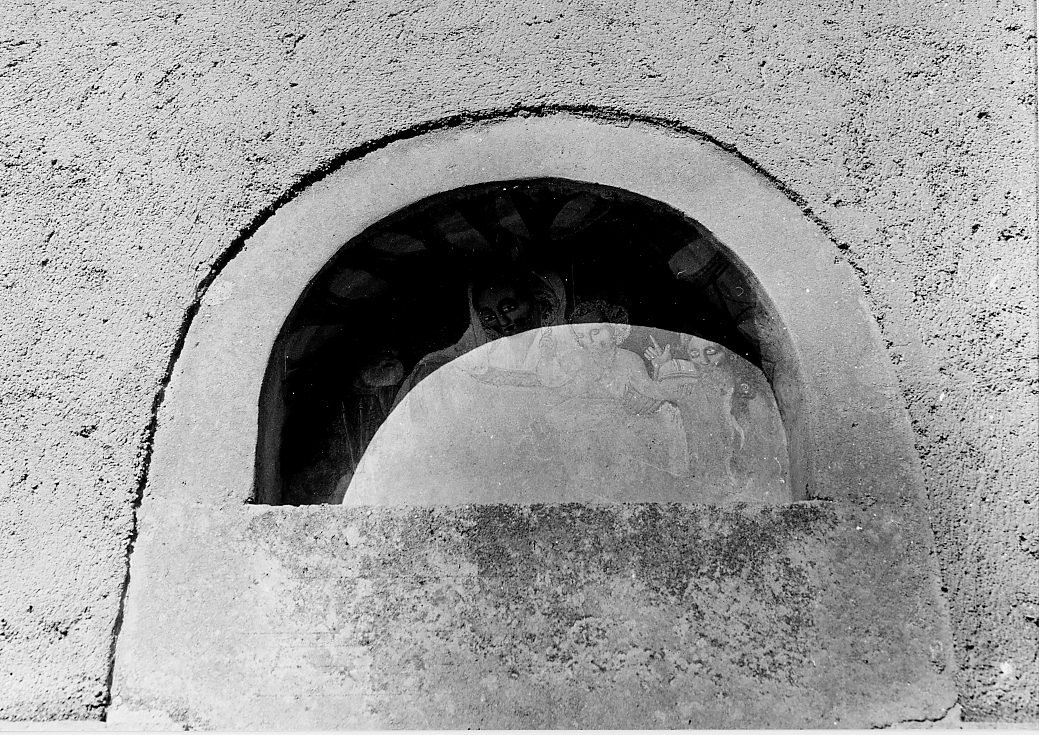 Madonna con Bambino tra San Pietro e Santo (dipinto, opera isolata) - ambito abruzzese (sec. XV)