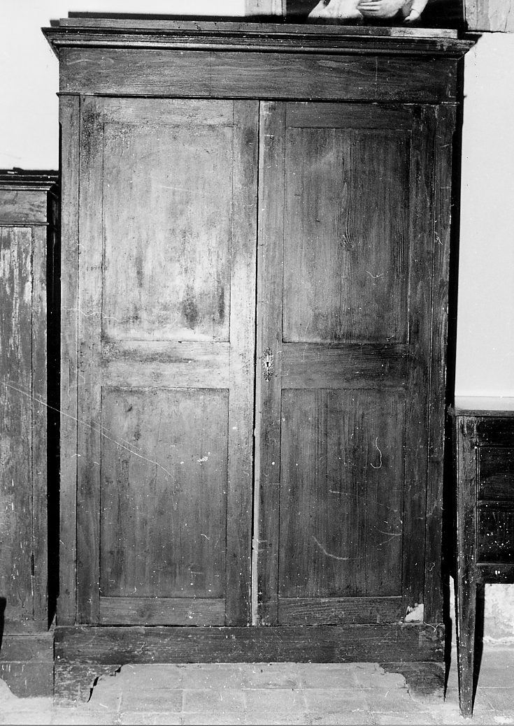 armadio da sacrestia, opera isolata - bottega abruzzese (sec. XIX)