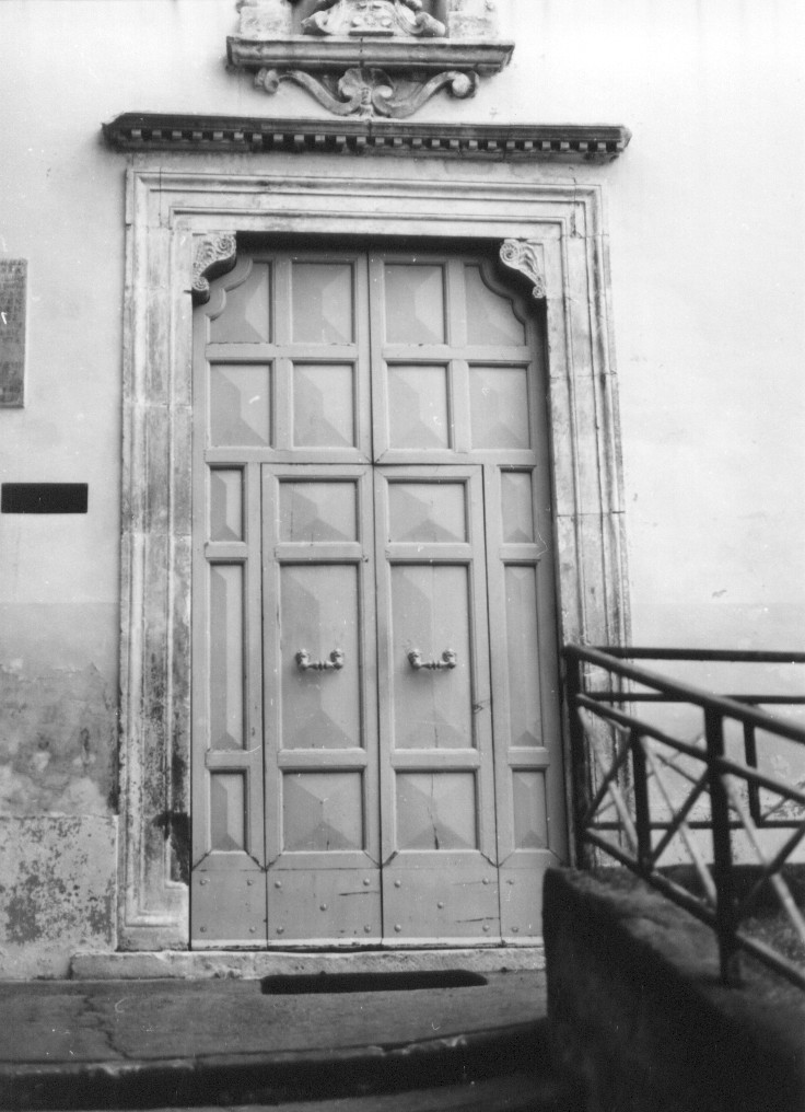 portale, opera isolata - bottega abruzzese (sec. XVI)