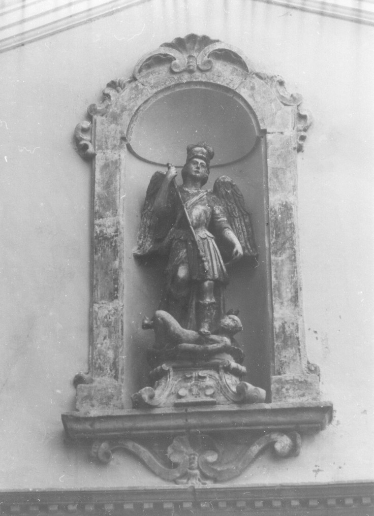 San Michele Arcangelo (statua, opera isolata) - bottega abruzzese (ultimo quarto sec. XVI)