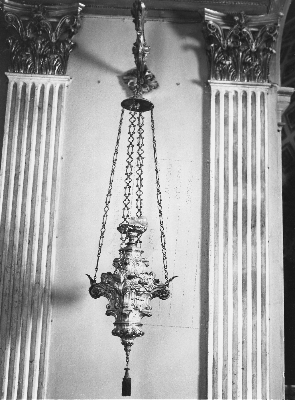 lampada pensile, serie - bottega abruzzese (sec. XVIII)