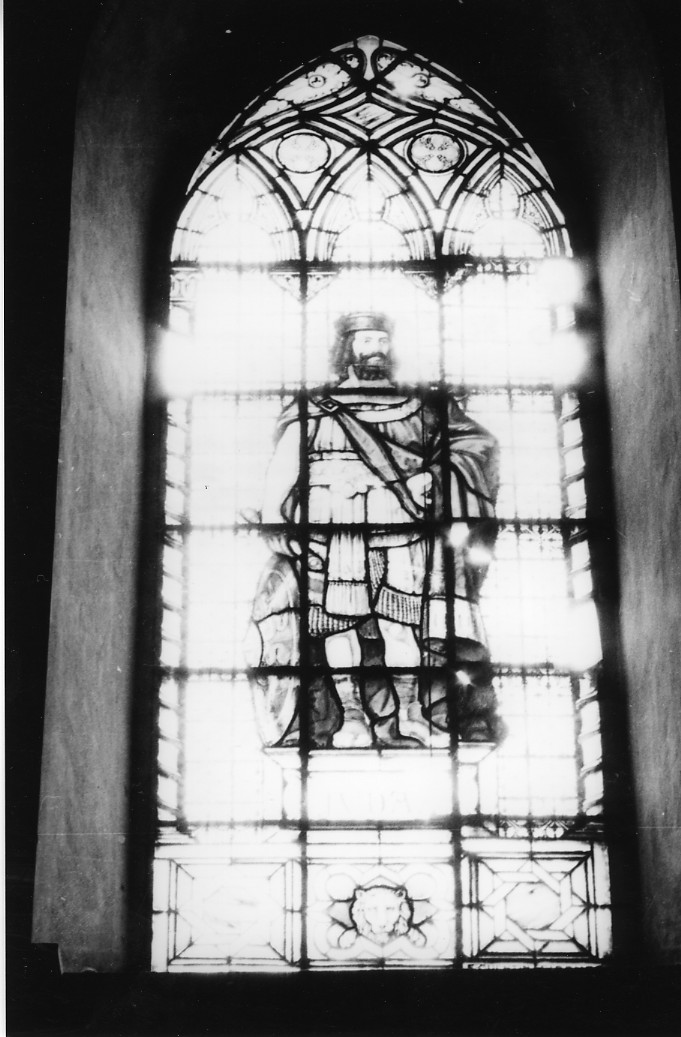 personaggio biblico (vetrata dipinta) di Quentini (bottega) (primo quarto sec. XX)