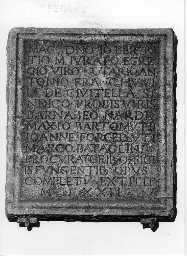 lapide commemorativa, opera isolata - ambito Italia centrale (sec. XVI)