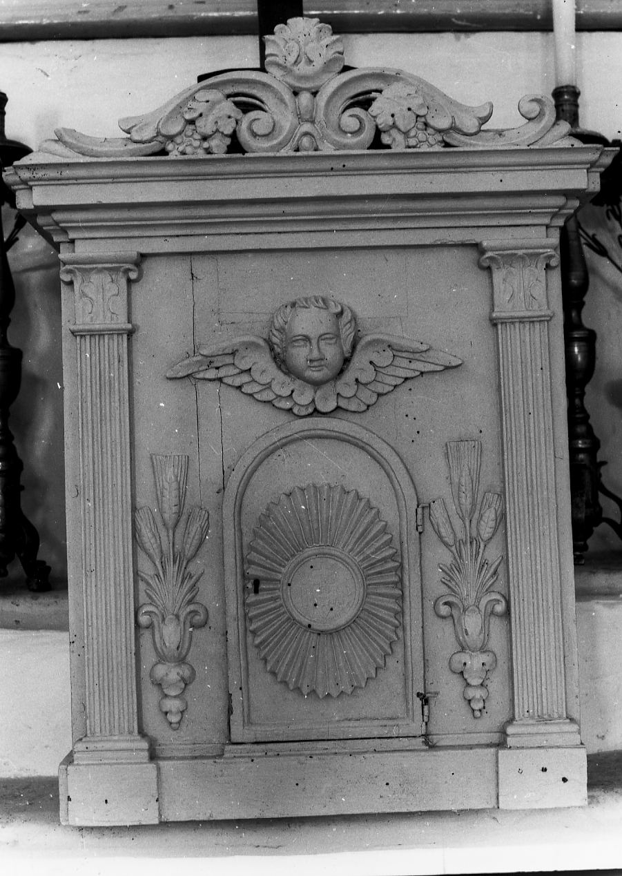 motivi decorativi architettonici con volute spighe e testa di angioletto (tabernacolo, opera isolata) - ambito Italia centrale (sec. XIX)