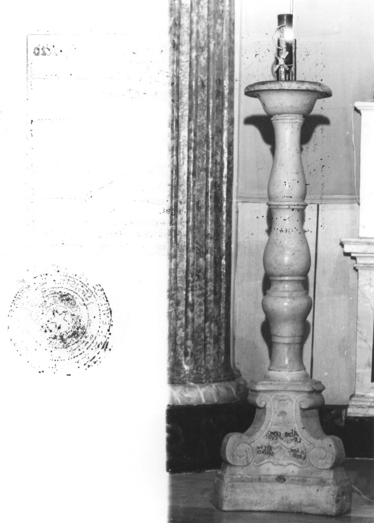 candelabro per il cero pasquale, serie - ambito Italia centrale (sec. XVIII)