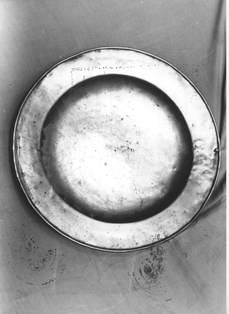 piatto, opera isolata - ambito Italia centrale (sec. XVIII)