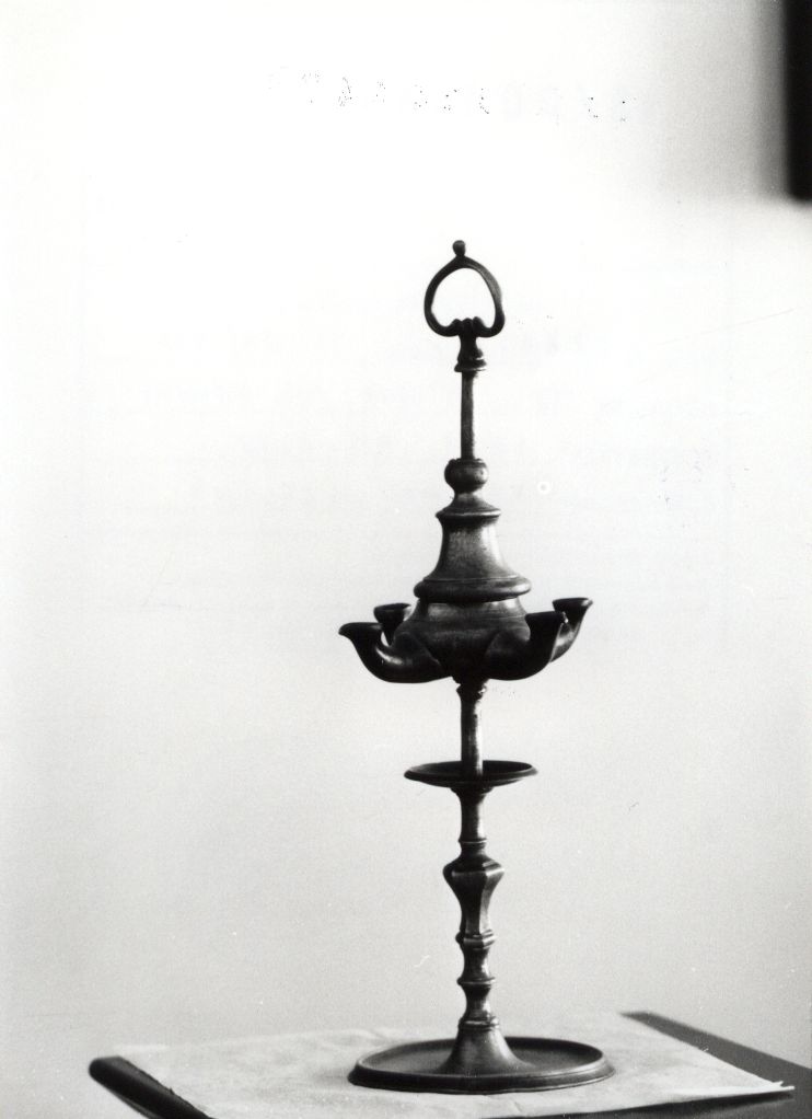 lucerna, opera isolata - produzione abruzzese (seconda metà sec. XIX)