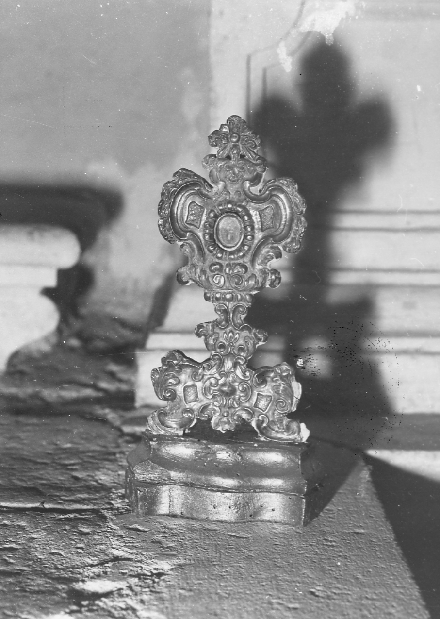 reliquiario a teca - ambito Italia centrale (sec. XVIII)