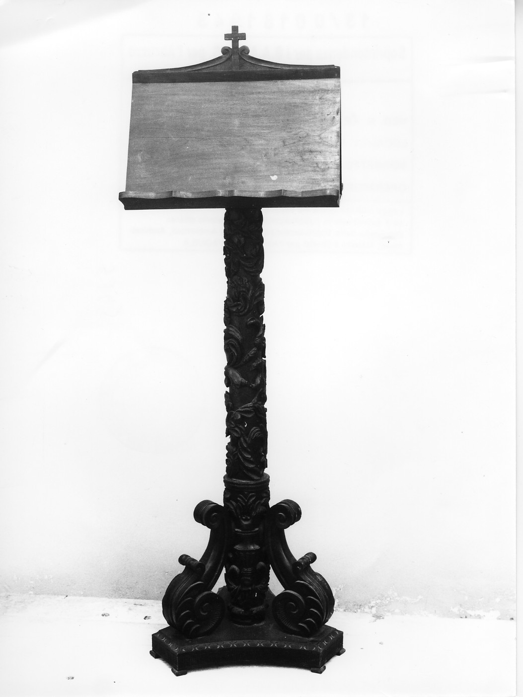 leggio, opera isolata - ambito abruzzese (sec. XVIII)