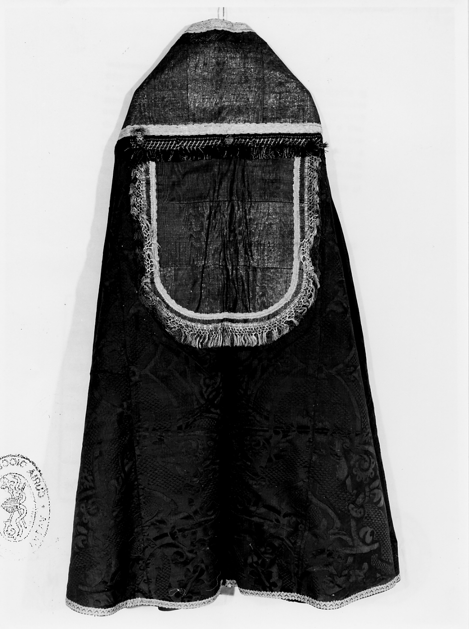 piviale, elemento d'insieme - manifattura italiana (seconda metà sec. XVI)