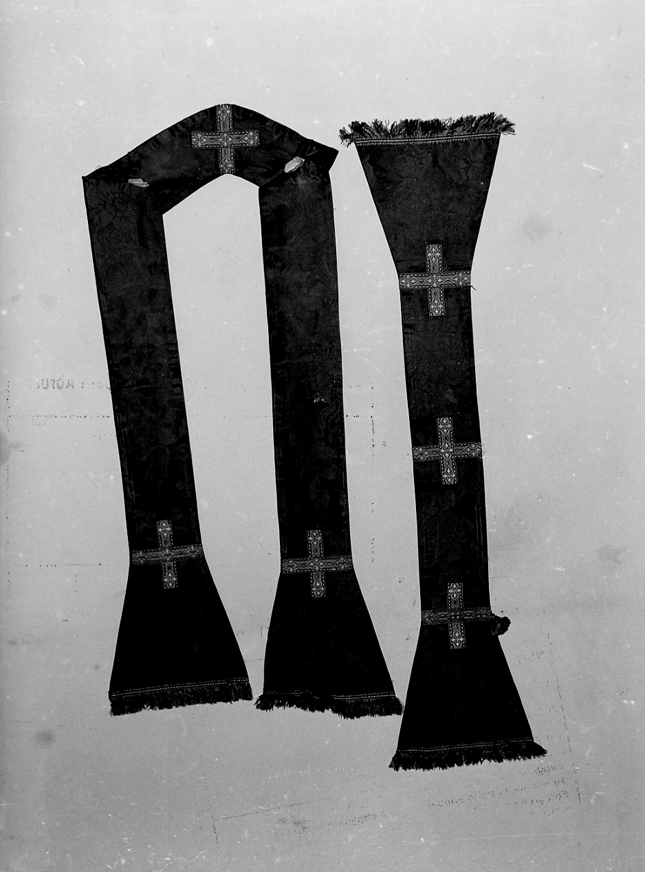 manipolo - manifattura abruzzese (prima metà sec. XX)