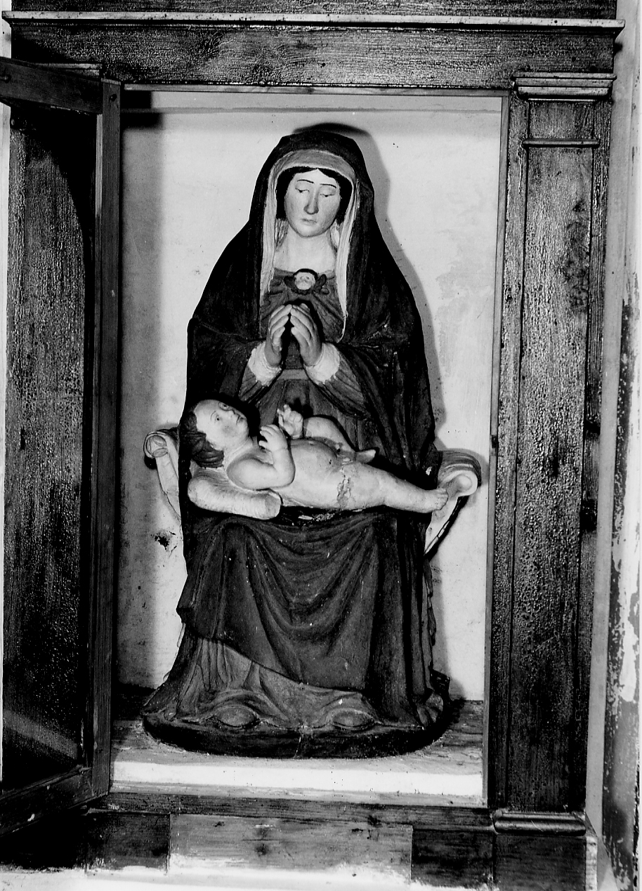Madonna con Bambino in trono (statua, opera isolata) - ambito abruzzese (sec. XV)