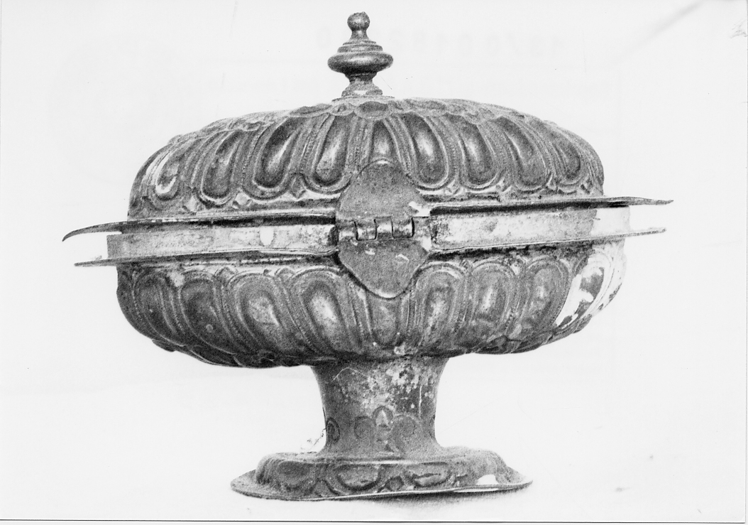 vasetto per la purificazione, opera isolata - ambito Italia centrale (sec. XVII)