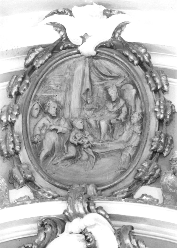 presentazione di Maria Vergine al tempio (medaglione) di Piazzoli Carlo (attribuito) (sec. XVIII)