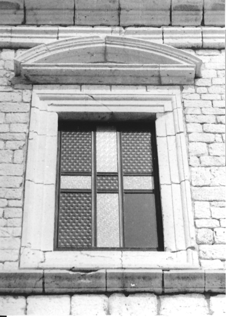 mostra di finestra, elemento d'insieme - manifattura italiana (sec. XIX)