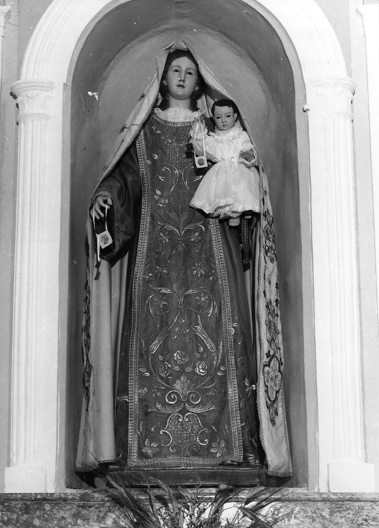 Madonna del Carmelo (statua, opera isolata) - bottega Italia centrale (sec. XIX)