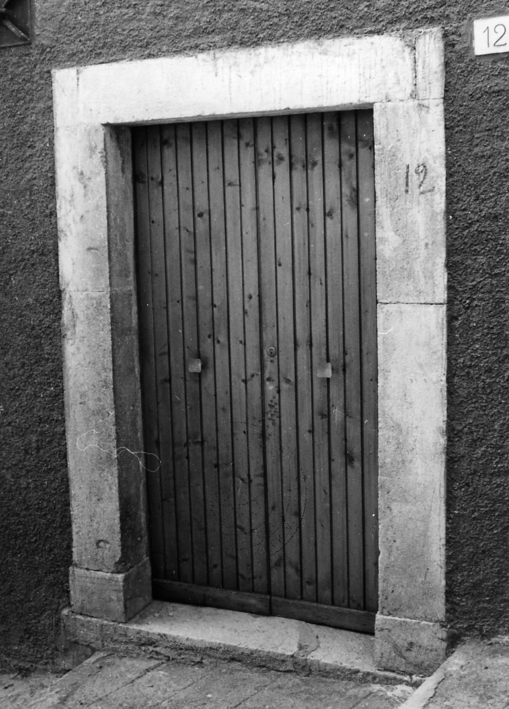 mostra di portale, elemento d'insieme - bottega Italia centrale (sec. I)