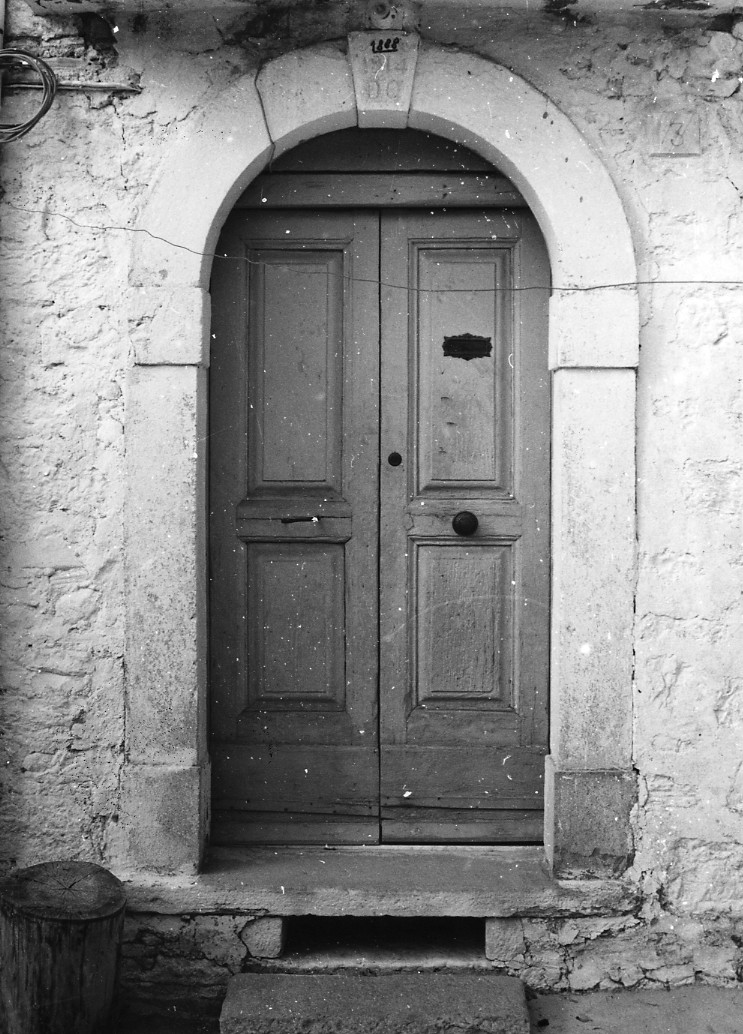 mostra di portale, elemento d'insieme - bottega Italia centrale (sec. XX)