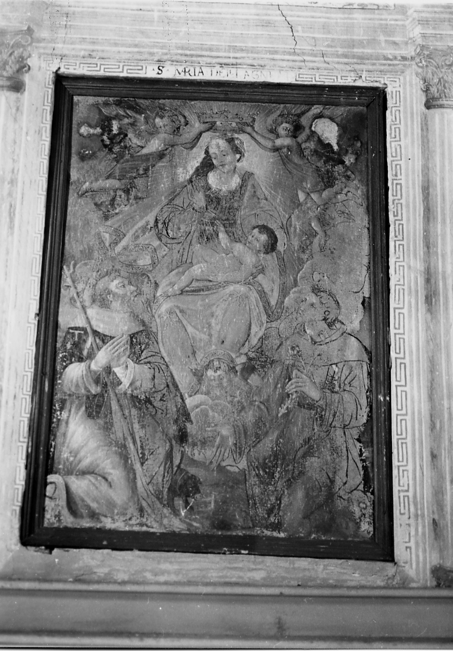 Madonna con Bambino tra angeli reggicorona, Sant'Antonio Abate, Sant'Antonio da Padova (dipinto, opera isolata) - ambito Italia centrale (fine/inizio secc. XVII/ XVIII)