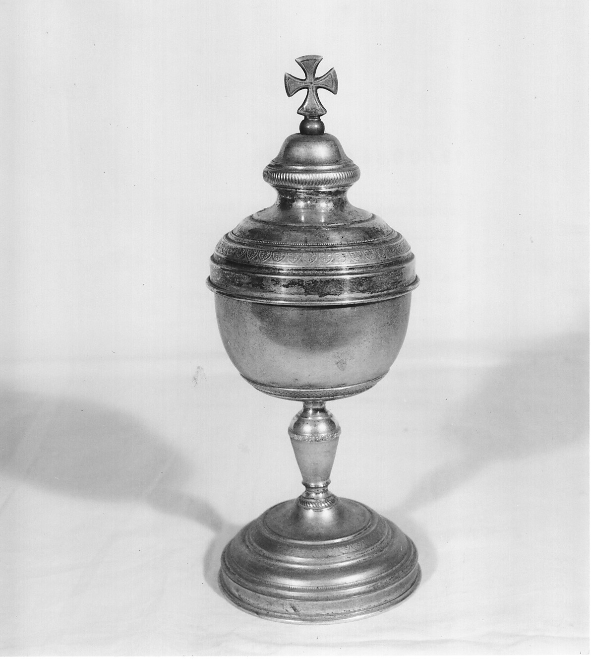 pisside - ambito Italia centrale (secc. XIX/ XX)