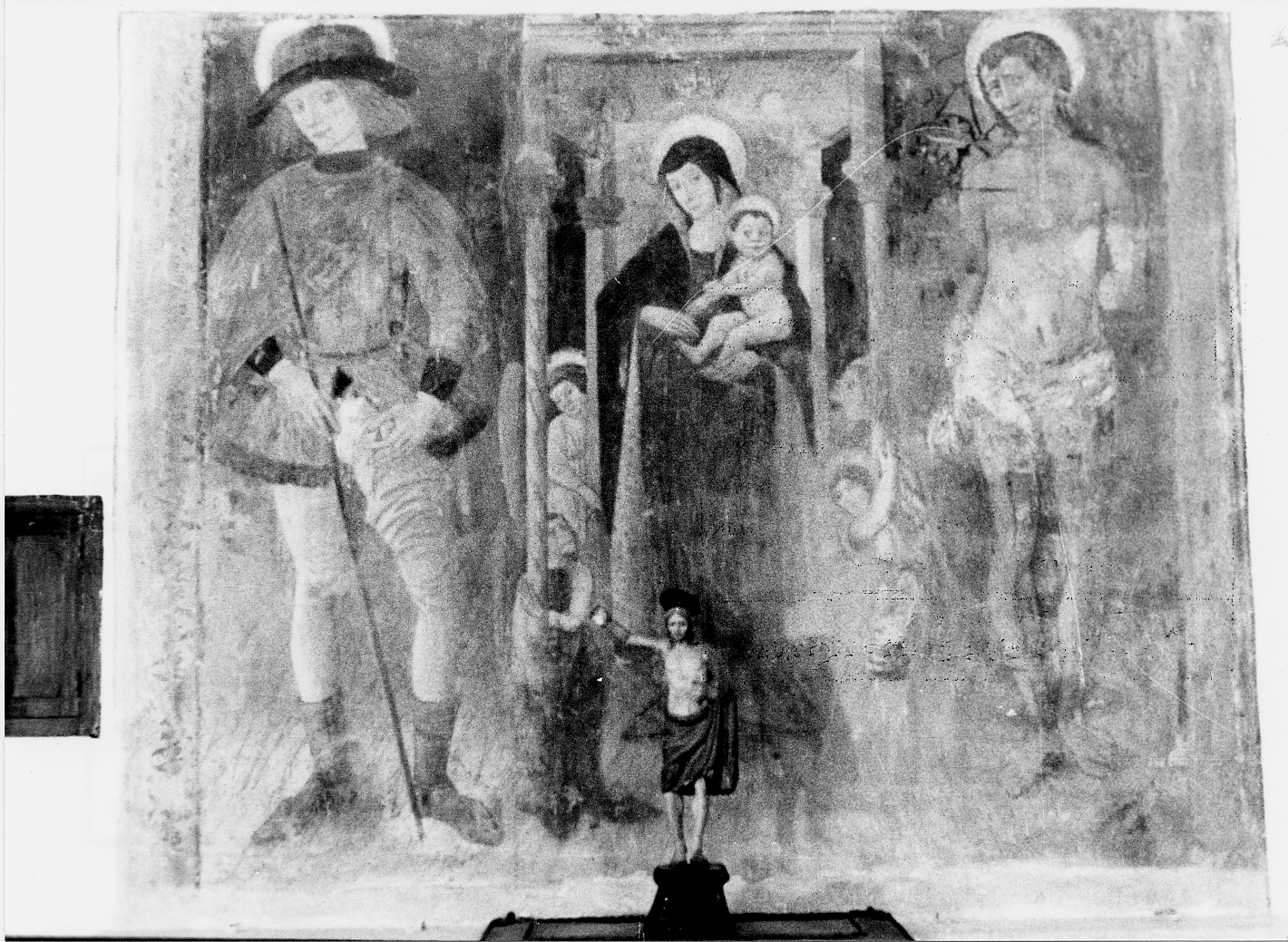 Madonna in trono e Santi (dipinto, opera isolata) di De Litio Andrea (seconda metà sec. XV)