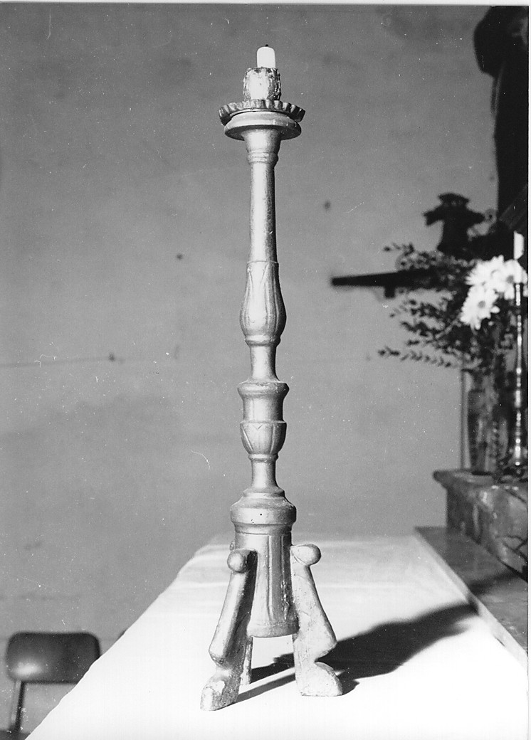 candeliere, serie - manifattura abruzzese (sec. XVIII)