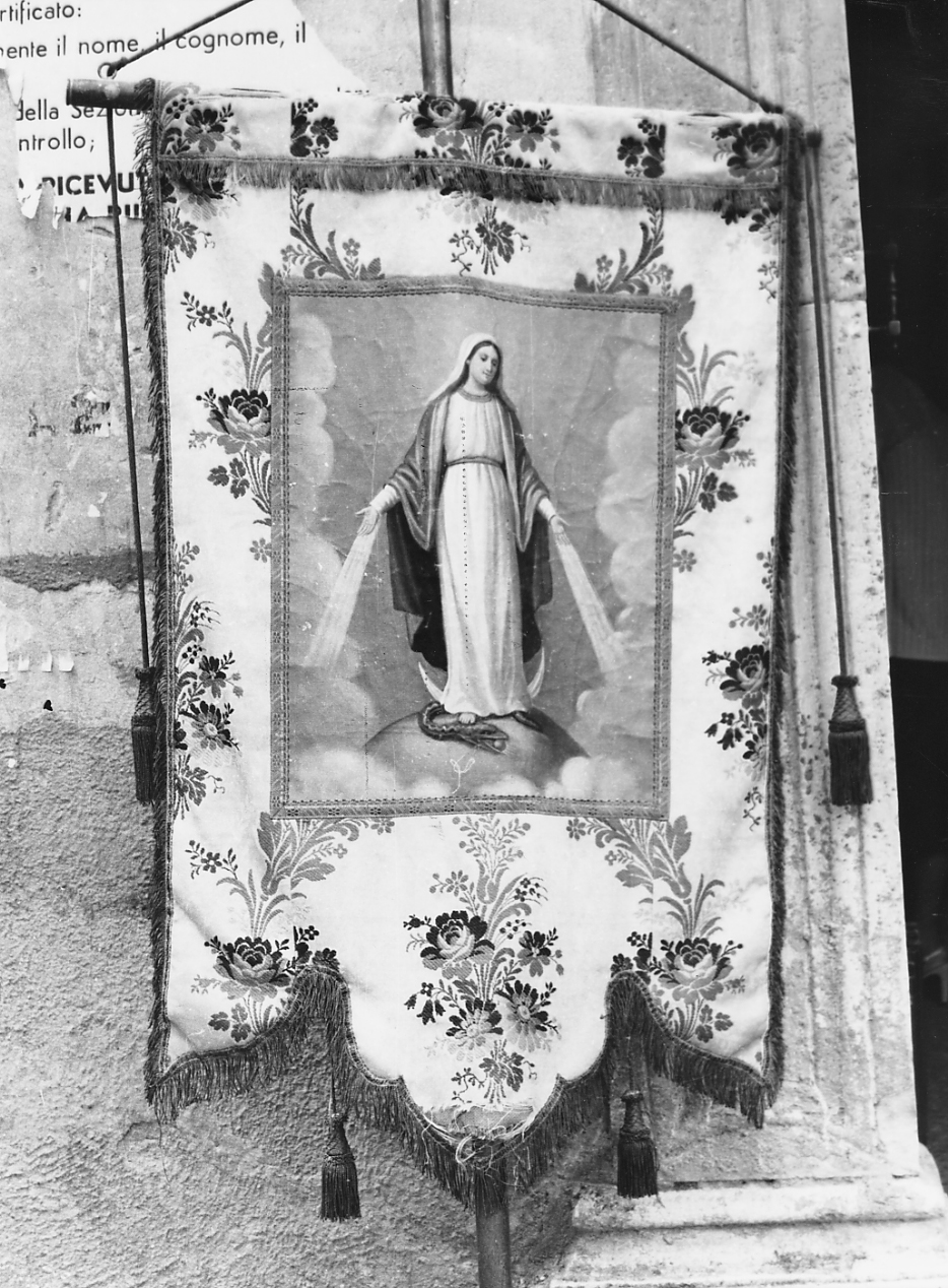 stendardo processionale, serie - manifattura abruzzese (fine/inizio secc. XIX/ XX)