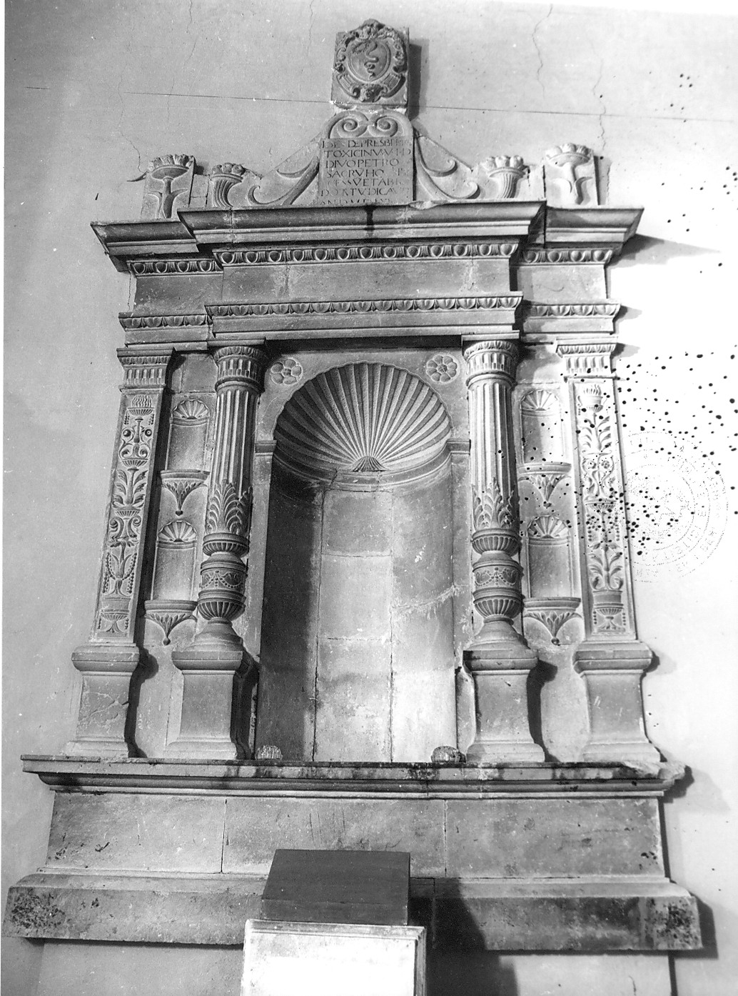 altare, opera isolata - bottega abruzzese (sec. XVI)