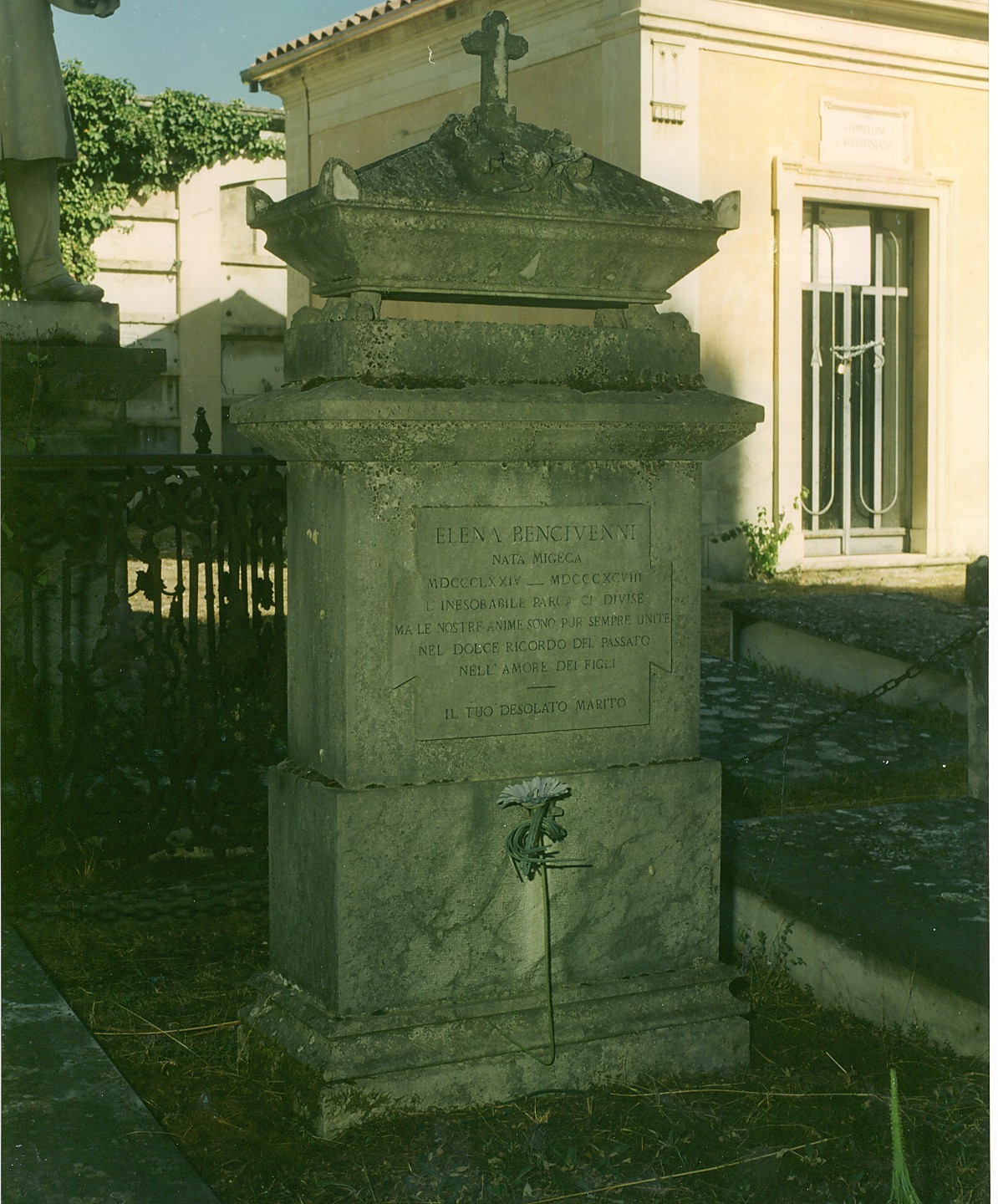 monumento funebre - ambito abruzzese (sec. XIX)