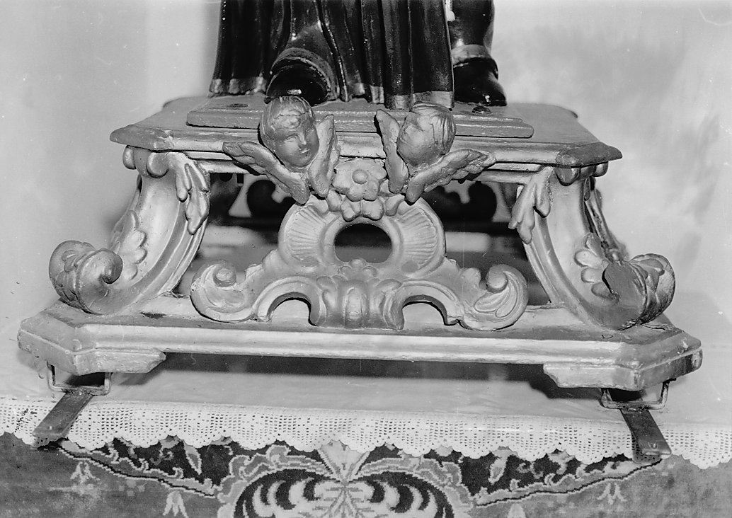 piedistallo di statua, opera isolata - bottega abruzzese (sec. XIX)